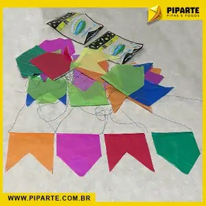 pipas, fogos, raias, foguete, rojão, fumaça, candelas, carretilhas, bombas, fitas, latas, linhas, porta linhas, tiros, tortas, seda