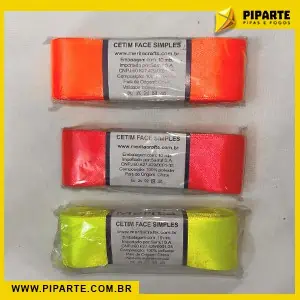 pipas, fogos, raias, foguete, rojão, fumaça, candelas, carretilhas, bombas, fitas, latas, linhas, porta linhas, tiros, tortas, seda